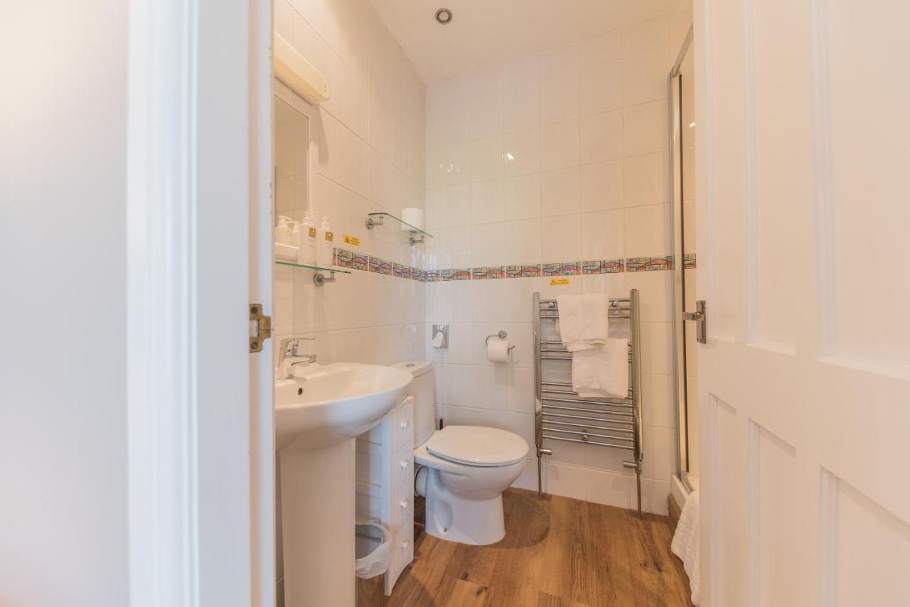 Holly-Wood Guest House Windermere Εξωτερικό φωτογραφία